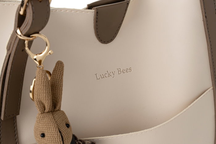 Lucky Bees Bolso Tote Crema y Visón Oscuro